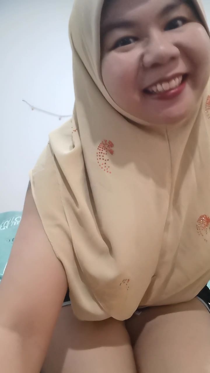 New Viral Indonesia Yandex Tante Cadar Lagi Live Pamer KEmem Viral Artis Terbaru 2025