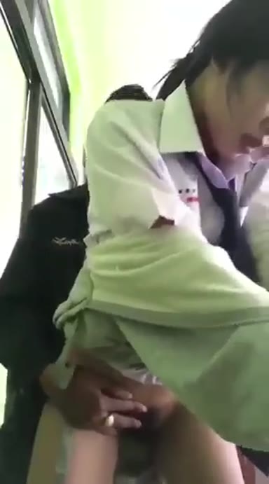 New ABG Viral Terbaru Siswi SMP Di Kiwkiw Temannya Saat Belajar Kelompok New Trending Top 2025